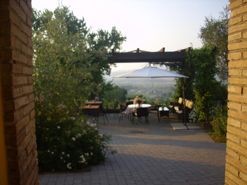Chiara E Benedetta Villa Degli Ulivi ออร์เวียโต ภายนอก รูปภาพ