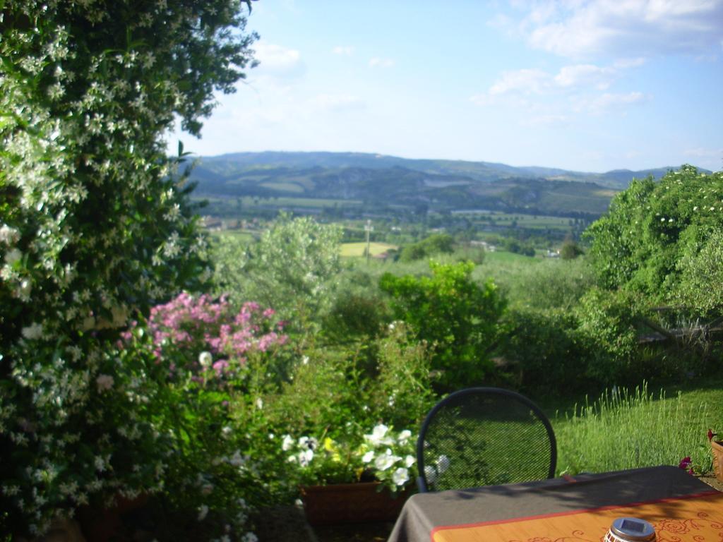 Chiara E Benedetta Villa Degli Ulivi ออร์เวียโต ภายนอก รูปภาพ
